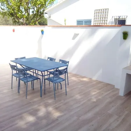 Delightful Close To The Holiday home L'Escala